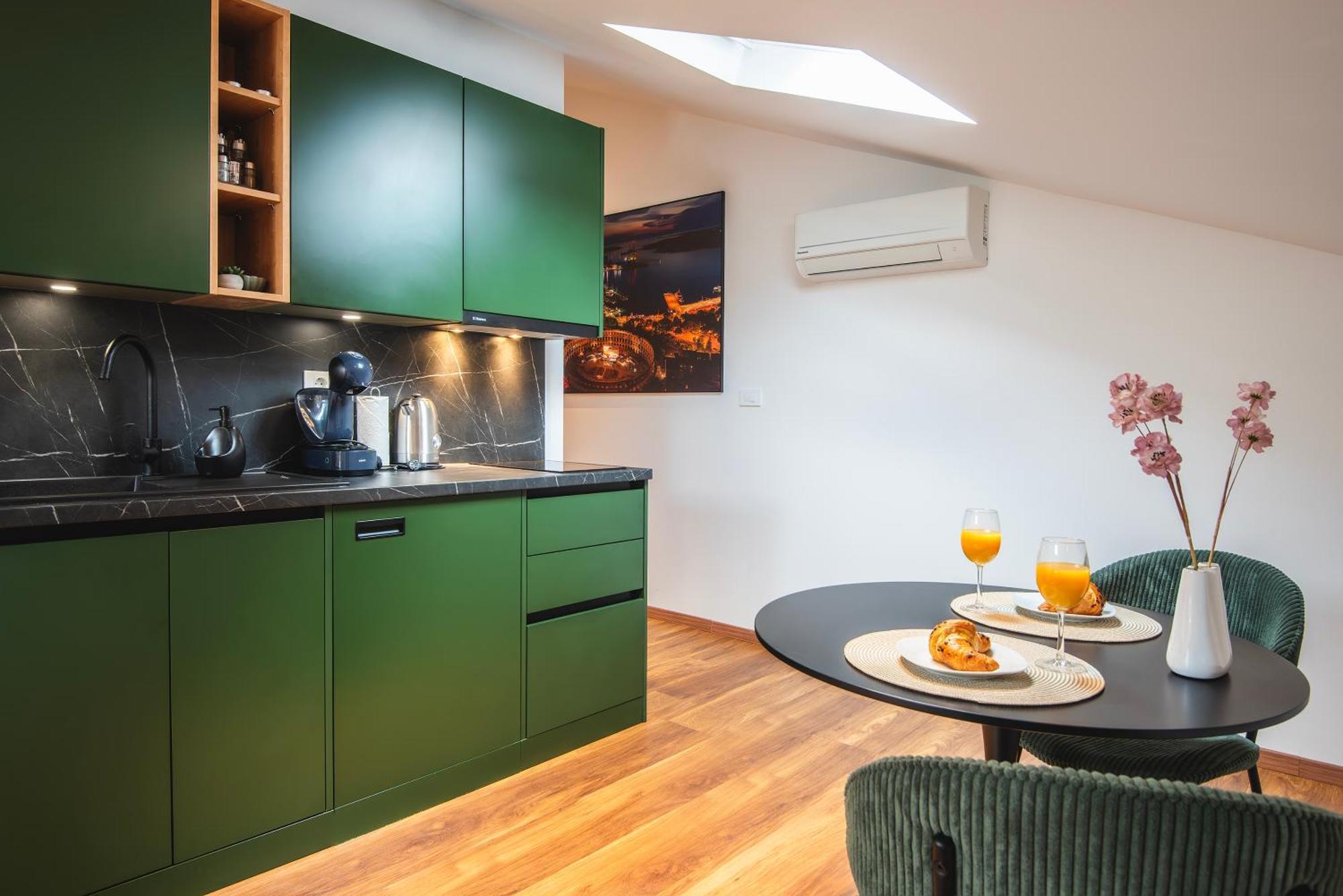 D&A Amphitheatre Premium Apartments With Free Parking 普拉 外观 照片