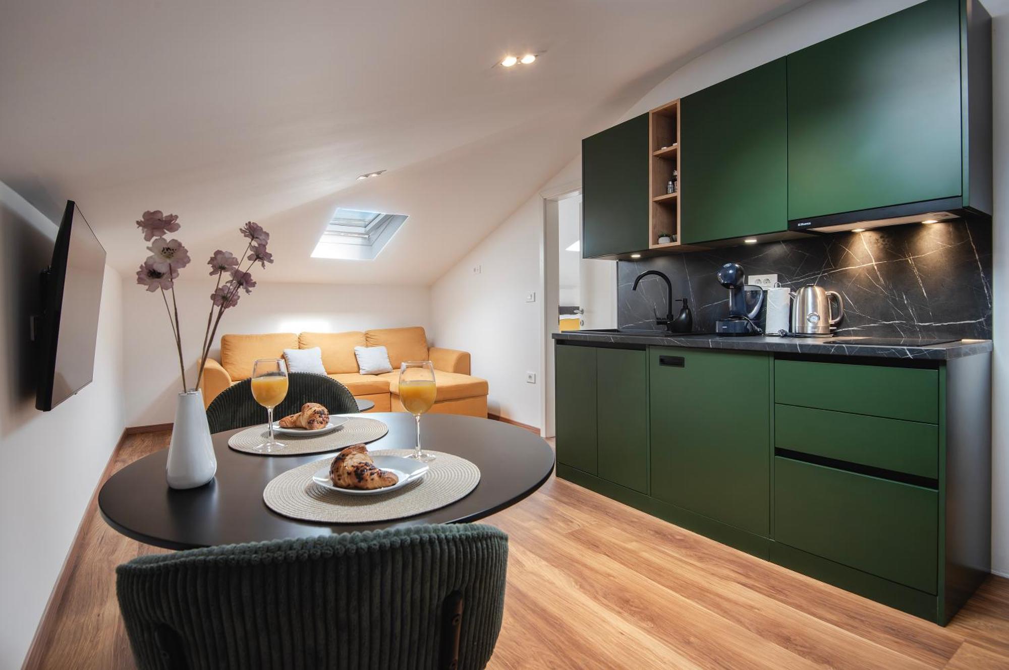 D&A Amphitheatre Premium Apartments With Free Parking 普拉 外观 照片