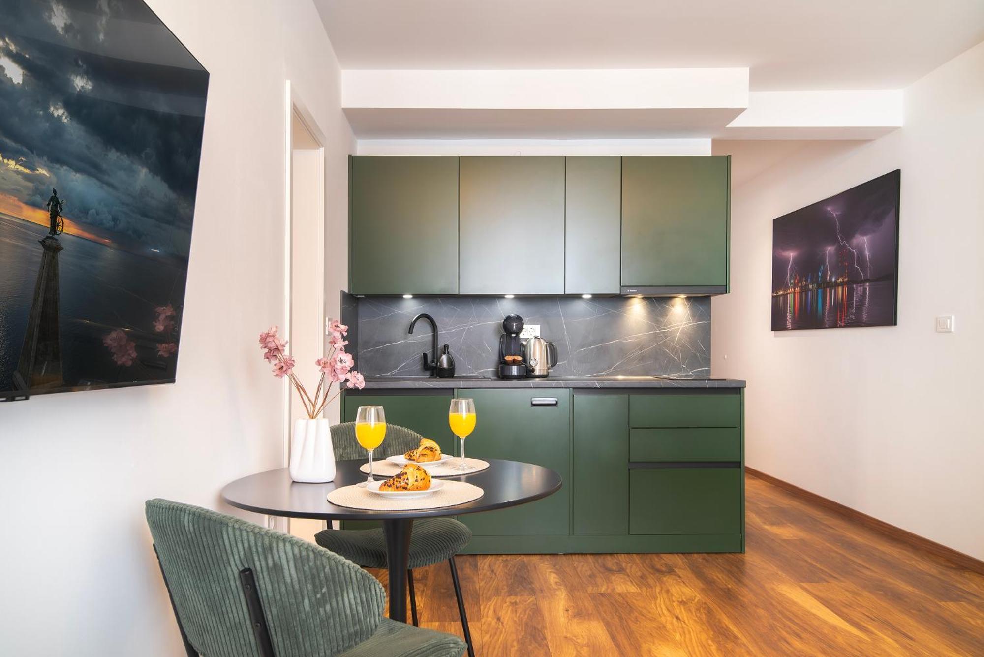 D&A Amphitheatre Premium Apartments With Free Parking 普拉 外观 照片