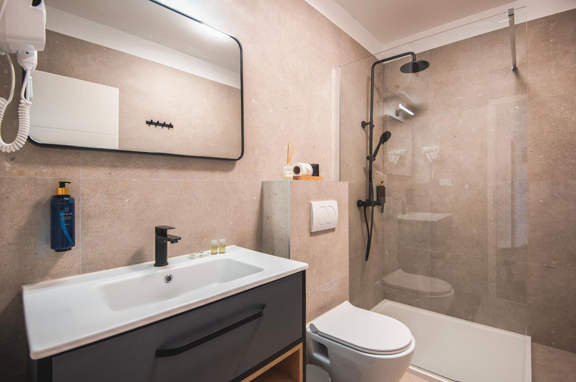 D&A Amphitheatre Premium Apartments With Free Parking 普拉 外观 照片