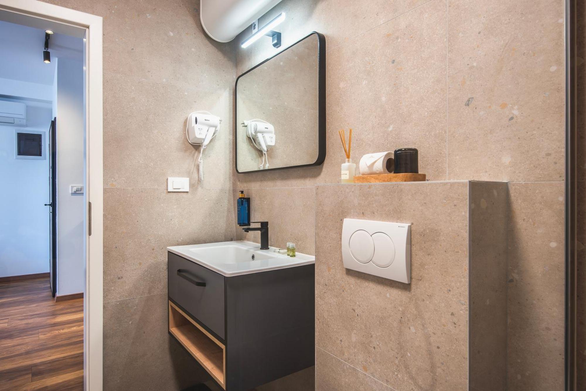 D&A Amphitheatre Premium Apartments With Free Parking 普拉 外观 照片